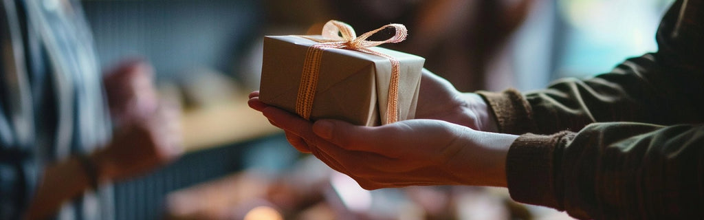 Comment personnaliser ses cadeaux d’entreprise? - Accolad